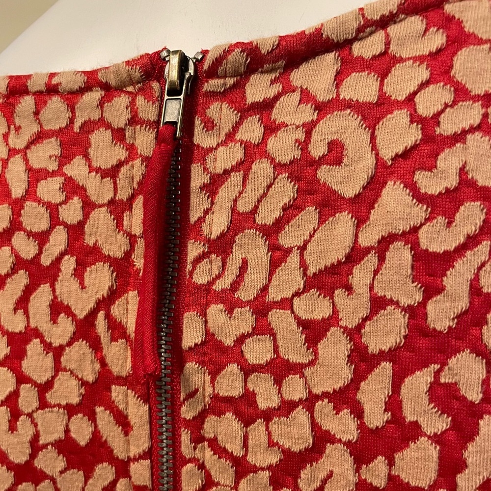 ~MAEVE Red and Beige Textured Dress, Small. - Picture 6 of 11